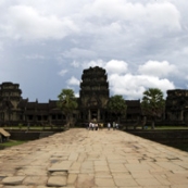 A panoramic of the entrance to Angkor Wat