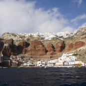 Ammoudi and Oia on the cliffs above