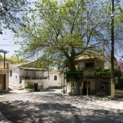 The mountain town of Strinilas