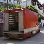 Mobile chicken mart