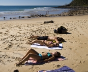 Chris, Cheryl and Lisa enjoying the sunshine at Tea Tree Bay in Noosa National Park