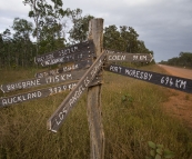 On the road out of Lakefield to Musgrave