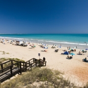 The beautiful white sand and turquoise water of Cable Beach
