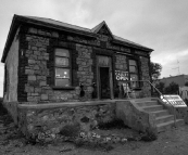 One of the manu art galleries in Silverton