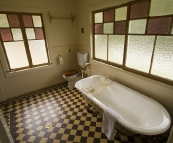 Branell Homestead: our bathroom