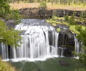 Millstream Falls: Australia\'s widest waterfall