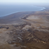 Lake Eyre\'s Bell Bay (the lowest point in Australia at 15 meters below sea level)