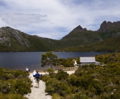The Youngs and Lisa hiking around Dove Lake with Cradle Mountain in the distance