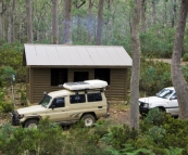 Stopping off for lunch at one of the huts in Ben Lomond National Park