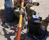 Street performers at Salamanca Markets