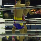 Muay Thai fighting at Lumphini Stadium