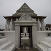 Wat Suthat