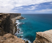 Lookout over the cliffs of the Nullarbor Plain and the Great Australian Bight from Bunda Cliffs