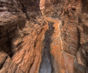 Water trickling down to Weano Gorge's Handrail Pool