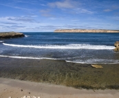 The South Head Walking Trail in Venus Bay with Venus Bay Conservation Park in the distance