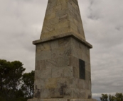 Monument at the top of Stamford Hill