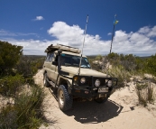 Through the sand to Cape Tournefort