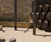 Hollick Winery