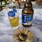 An afternoon beer with some dried figs in the Selcuk museum park