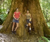 Gina and Lisa on the way to Triplet Falls