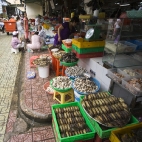 Live crabs (even though they don\'t look it) in Ben Tanh Market