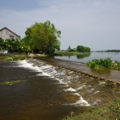 The road between Tanh Ha and Vinh Dien