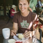 Afternoon Devonshire tea at Elenbrae Station