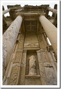 One of Ephesus' main attractions: the Library of Celsus