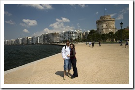 ET and Sally in front of the White Tower and Thessaloniki's waterfront