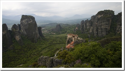 Moni Agias Varvaras Rousanou with Moni Agiou Nikolaou Anapafsa in the distance