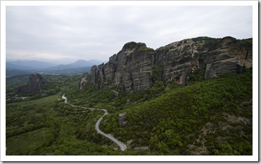 The road down past Moni Agiou Nikolaou Anapafsa