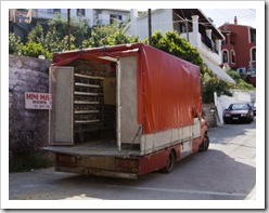 Mobile chicken mart