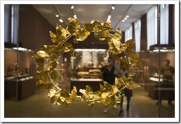 Goldean leaf crown in the National Archaelogical Museum