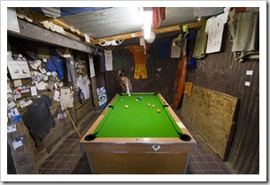 Lisa playing pool at the William Creek Hotel