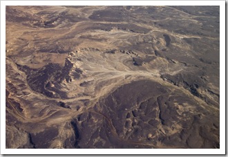 Patterns in The Outback sands between Lake Eyre and William Creek