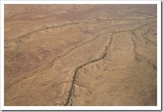 Dry creeks wind their way across The Outback between William Creek and Lake Eyre