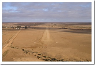 William Creek and the airstrip coming in to land