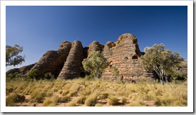 Domed rock formations on the drive into Cathedral Gorge and Piccaninny Creek