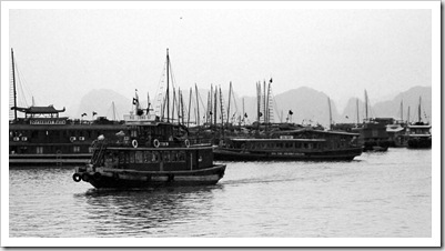 Leaving the harbor at Halong Bay