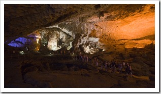 Hang Thien Cung cave in one of the islands of Halong Bay