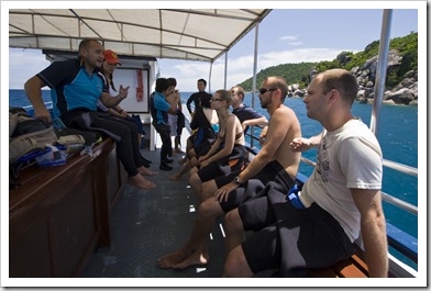 Mike getting his students ready for their first open water dive at Hin Wong Bay