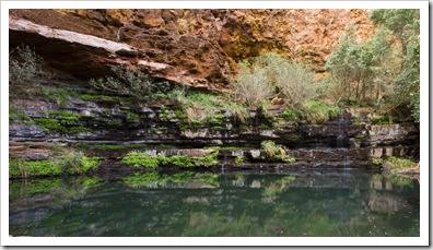 The ferns and waterfall surrounding Circular Pool in Dales Gorge