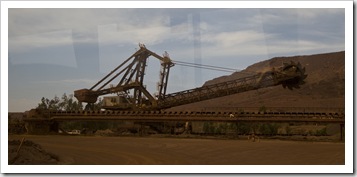 Shovels for loading the train at Tom Price mine