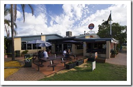 A beer watching the sunset at one of the pubs in Kalbarri