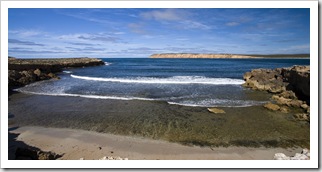 The South Head Walking Trail in Venus Bay with Venus Bay Conservation Park in the distance