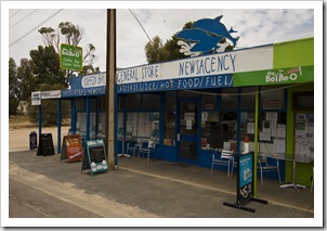 The Coffin Bay General Store: one of the few spots in Coffin Bay that serves fresh oysters