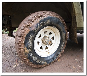 The mud getting the better of the Cooper Discoverers along the Zeka Spur Track