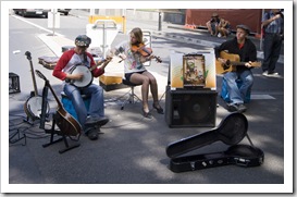 Street performers at Salamanca Markets