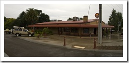 The Albion Hotel in Swifts Creek