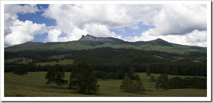 Driving around Mount Warning on the way to Mebbin National Park